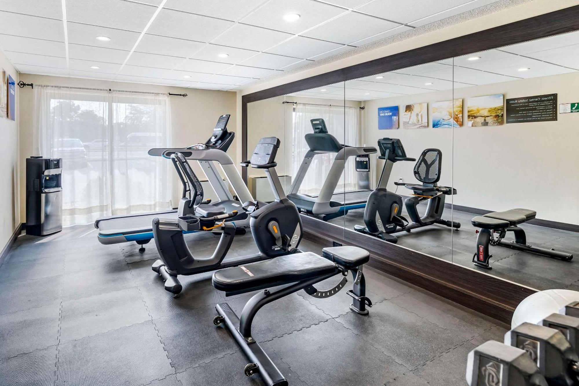 Comfort Inn Windsor Dış mekan fotoğraf