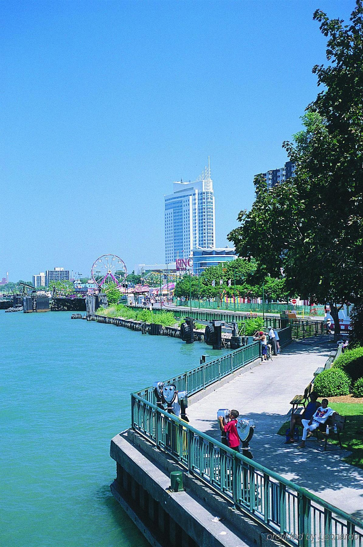 Comfort Inn Windsor Dış mekan fotoğraf