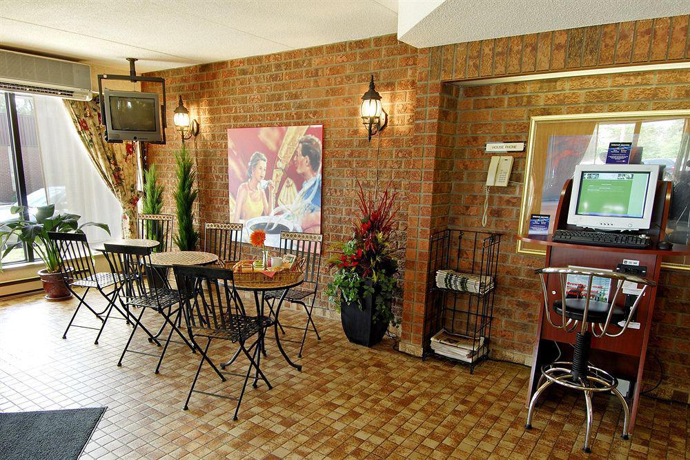 Comfort Inn Windsor İç mekan fotoğraf